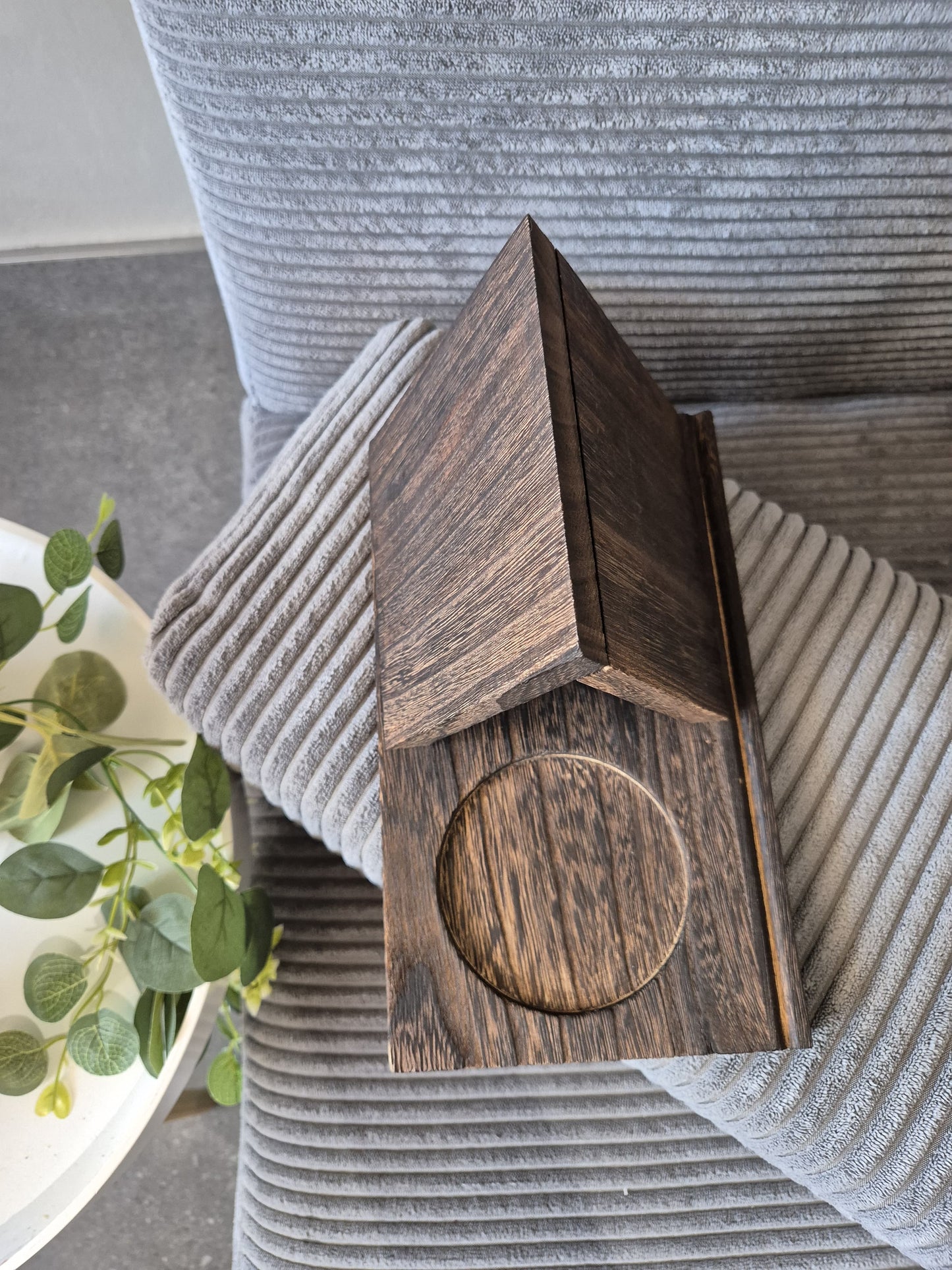 Cozy Bookstand