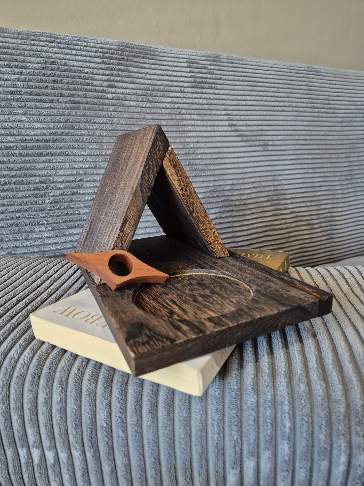 Cozy Wooden Page Holder